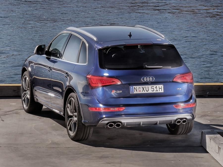  Audi SQ5 TDI (8R) 2013 года  (AU) (фото 9 из 22)
